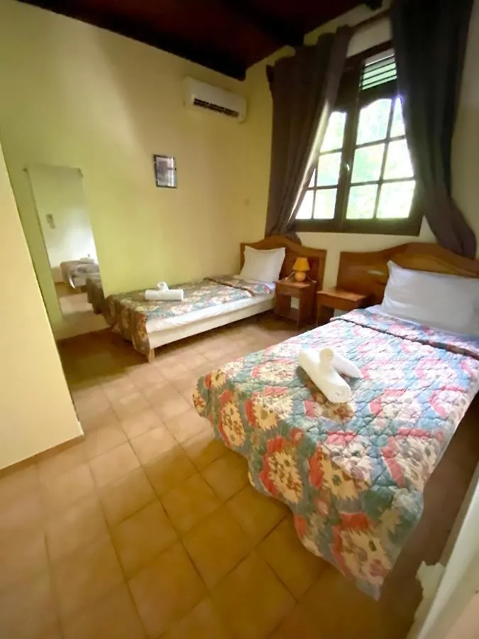 Appartement Lumineux A Pointe Noire 36 M² Avec Piscine Partagee 0*, Pointe-Noire