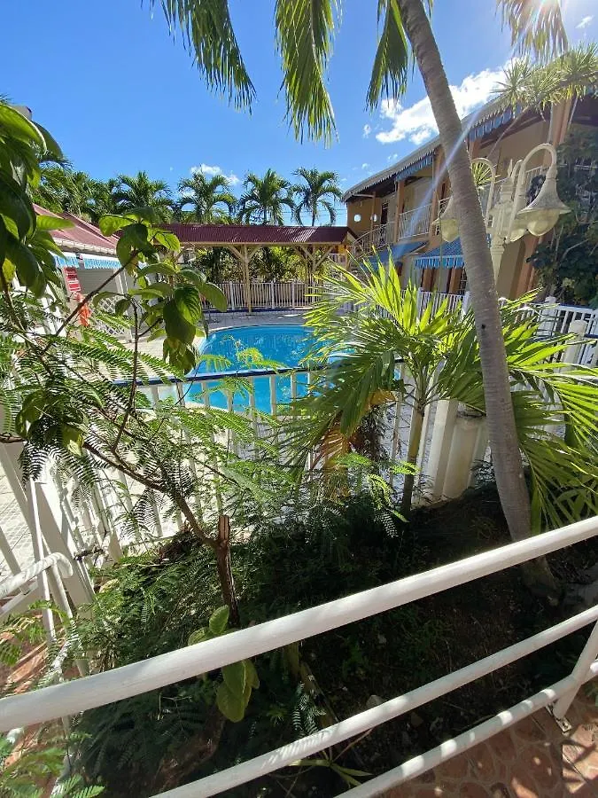 Appartement Lumineux A Pointe Noire 36 M² Avec Piscine Partagee Lejlighed